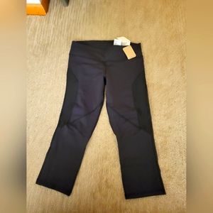 New Reebok Capri Leggings